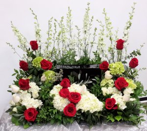 1 a Celebration of life red roses white